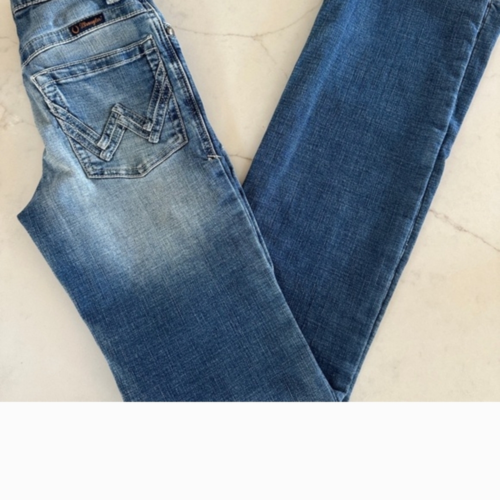Wrangler "Willow" Ultimate Riding Jeans Blue Flare & Wide Leg Jeans